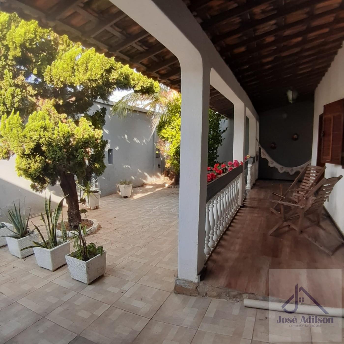 Casa, 4 quartos - Foto 1